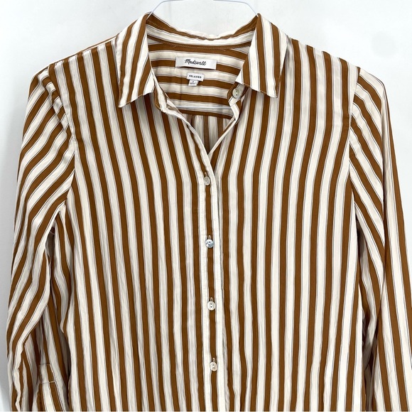 MADEWELL Crinkled Toffee Striped Long Sleeve Button-Up Collared Shirt - Picture 4 of 9